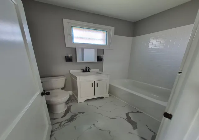 5th image of 1907 Howell St, Covington, KY 41014 | MLS# 643639