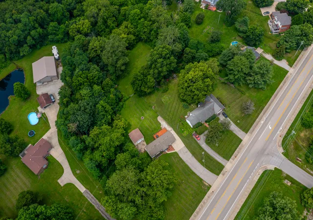 34th image of 1417 N Bend Rd, Hebron, KY 41048 | MLS# 644172