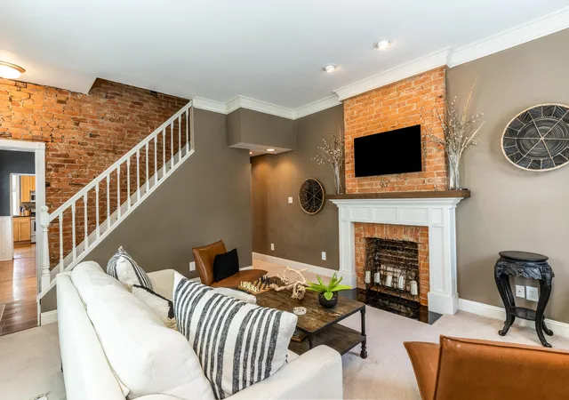 Photo 3 of Single family home for sale at 834 Saratoga St, Newport, KY 41071 | MLS# 643849 | Listing updated on 2026-09-03