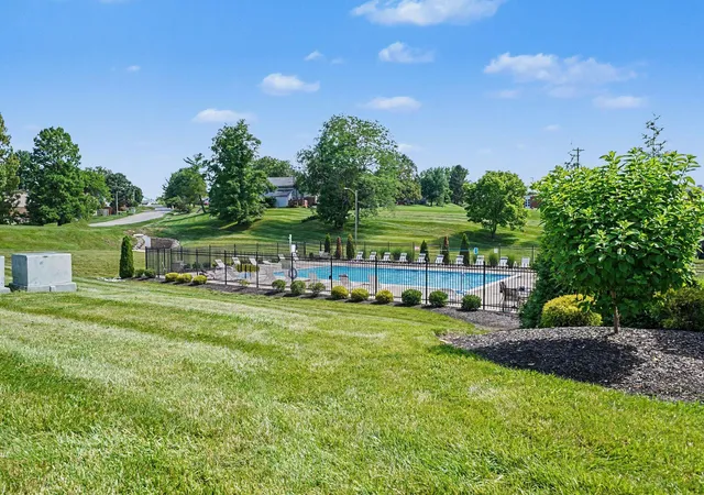 Homes for sale in Independence, KY | 4245 Briarwood Drive, Independence, KY 41051 | Houzeo