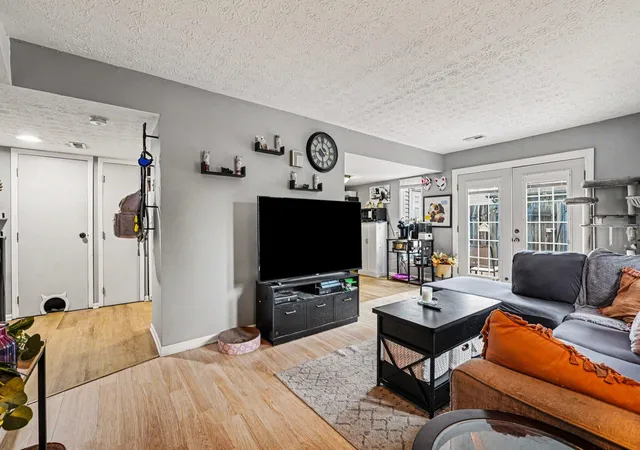 Homes for sale in Independence, KY | 4245 Briarwood Dr #2, Independence, KY 41051 | MLS# 643800