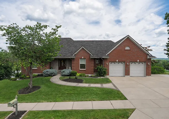 Homes for sale in Butler, KY | 486 Links View Dr, Butler, KY 41006 | MLS# 643779