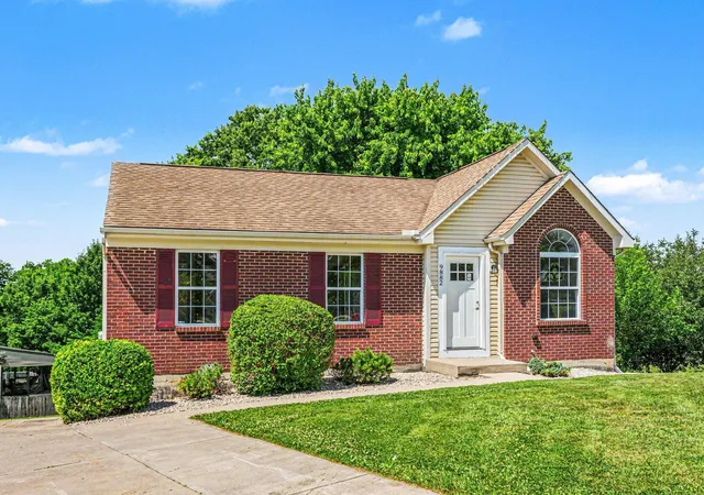 Homes for sale in Independence, KY | 9882 Liberty Ct, Independence, KY 41051 | MLS# 643799