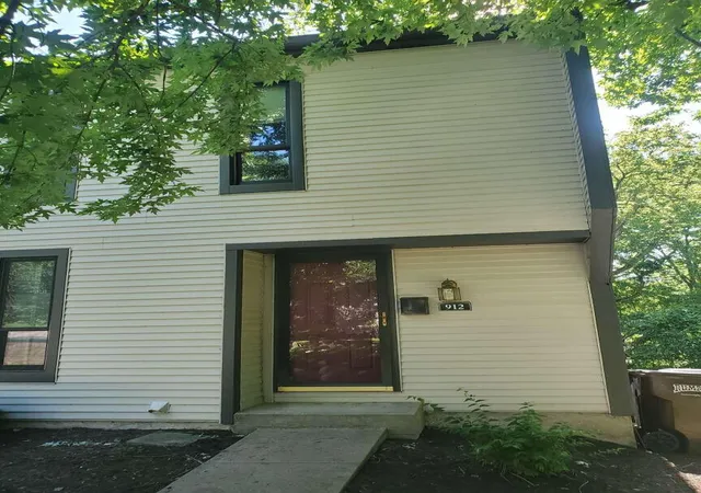 2nd image of 912 Ravine Dr, Villa Hills, KY 41017 | MLS# 643869