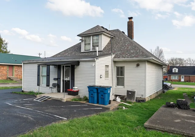 Homes for sale in Dry Ridge, KY | 24 Broadway St, Dry Ridge, KY 41035 | MLS# 643890