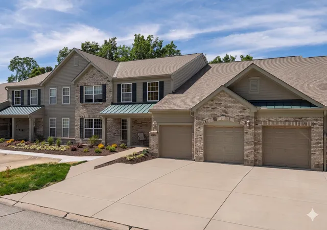 Homes for sale in Florence, KY | 1632 Ashley Ct #104, Florence, KY 41042 | MLS# 644027