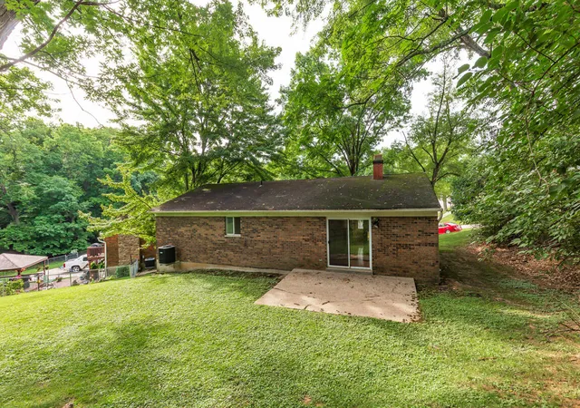 Homes for sale in Fort Thomas, KY | 21 Patricia Ct, Fort Thomas, KY 41075 | MLS# 644297