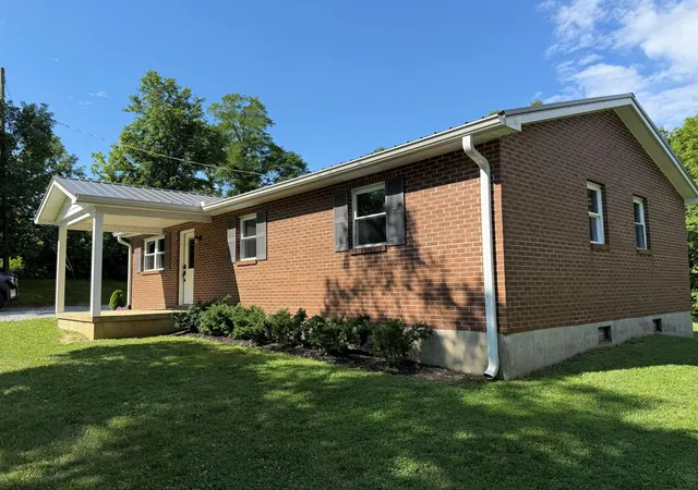 Homes for sale in Owenton, KY | 4645 Georgetown Rd, Owenton, KY 40359 | MLS# 643979