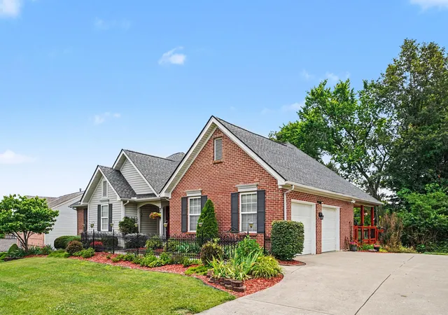 Homes for sale in Alexandria, KY | 776 Mallard Dr, Alexandria, KY 41001 | MLS# 643938