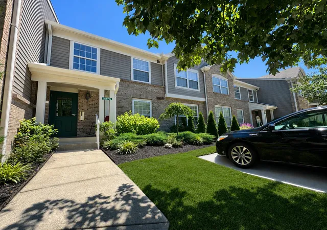 Photo 1 of Condo for sale at 2276 Edenderry Dr #300, Crescent Springs, KY 41017 | MLS# 643965 | Listing updated on 2026-08-24