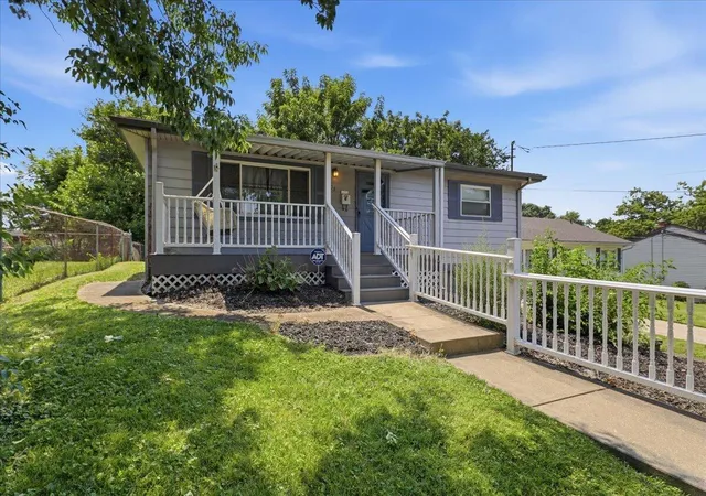 33rd image of 503 Rosary Dr, Erlanger, KY 41018 | MLS# 644741