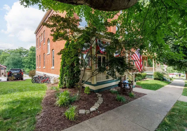 Homes for sale in Fort Thomas, KY | 11 Greene St, Fort Thomas, KY 41075 | MLS# 643958
