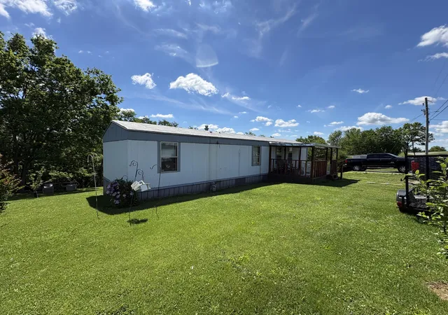 Homes for sale in Brooksville, KY | 1507 Parina Rd, Brooksville, KY 41004 | MLS# 644053