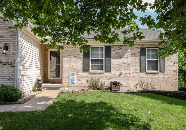 Homes for sale in Independence, KY | 145 Friar Tuck Dr, Independence, KY 41051 | MLS# 644198
