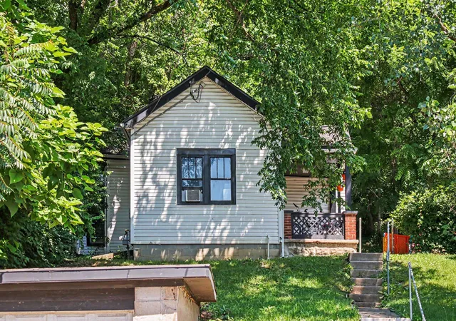 1st image of 2792 Madison Ave, Covington, KY 41015 | MLS# 644030