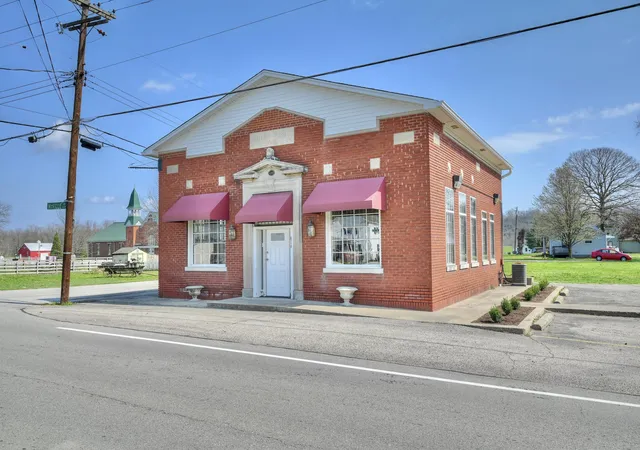 Homes for sale in Burlington, KY | 6710 Mcville Rd, Burlington, KY 41005 | MLS# 644069