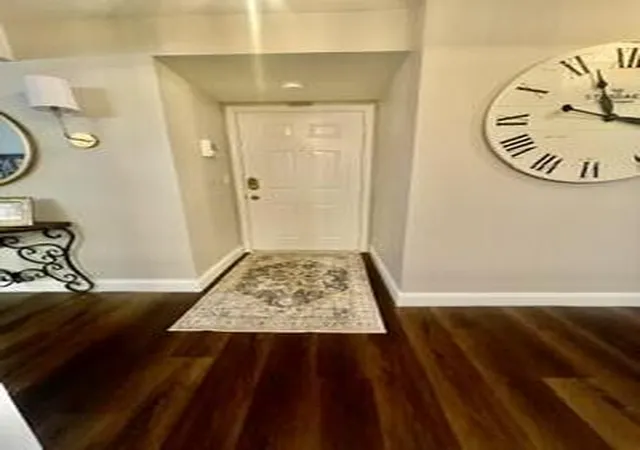2nd image of 2484 Fountain Pl #G, Fort Mitchell, KY 41017 | MLS# 644131
