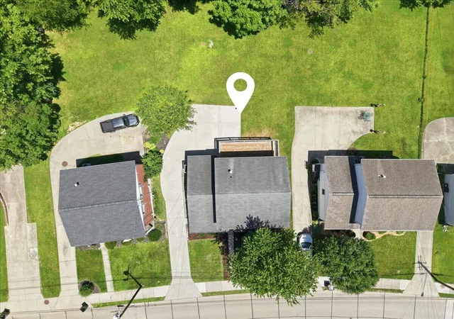 Photo 1 of Sale Pending at 404 Caldwell Dr, Elsmere, KY 41018 | MLS# 644193 | Listing updated on 2026-09-17