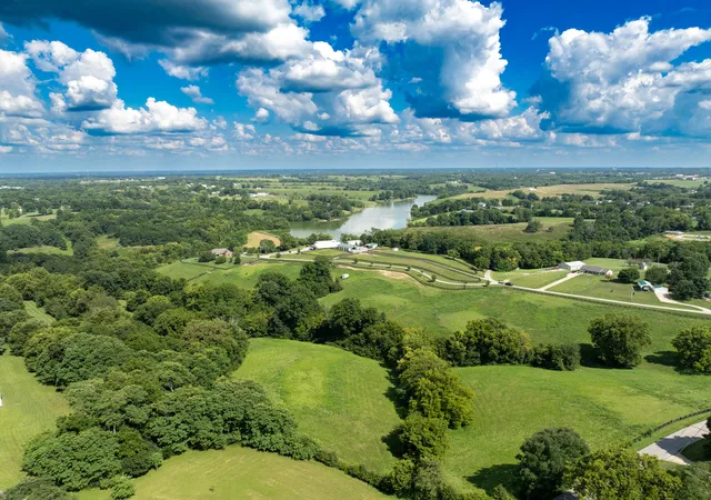 Homes for sale in Dry Ridge, KY | 250 Boltz Lake Rd, Dry Ridge, KY 41035 | MLS# 644130