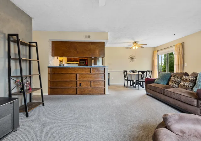 Homes for sale in Independence, KY | 1070 Oakgrove Ct #4, Independence, KY 41051 | MLS# 644148