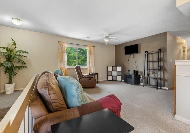 Homes for sale in Independence, KY | 1070 Oakgrove Ct #4, Independence, KY 41051 | MLS# 644148