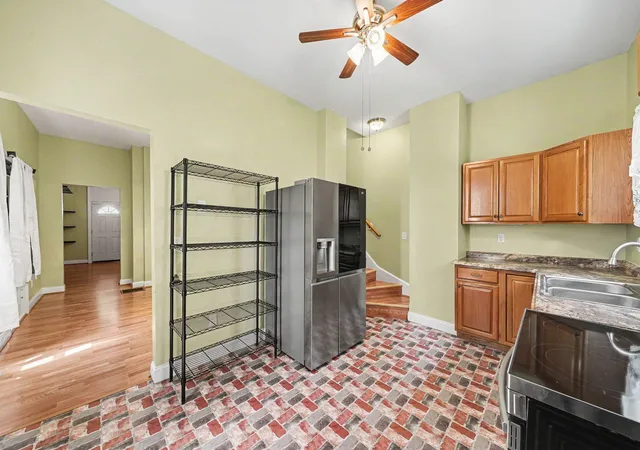 Homes for sale in Covington, KY | 2762 Dakota Ave, Covington, KY 41015 | MLS# 644176