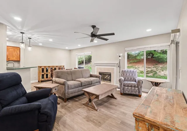 Homes for sale in Crescent Springs, KY | 2250 Devlin Pl #104, Crescent Springs, KY 41017 | MLS# 644420