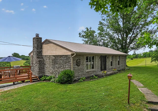 Homes for sale in Owenton, KY | 7015 E Hwy 22, Owenton, KY 40359 | MLS# 644399