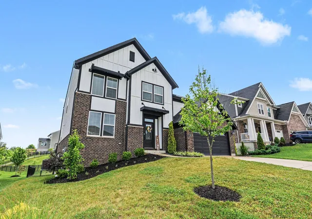 Homes for sale in Alexandria, KY | 775 Bluestem Ridge Dr, Alexandria, KY 41001 | MLS# 644173