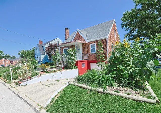 Homes for sale in Highland Heights, KY | 109 Steelman Ave, Highland Heights, KY 41076 | MLS# 644199