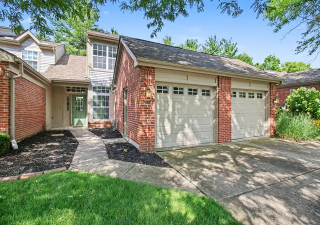 Homes for sale in Fort Mitchell, KY | 2242 Dominion Dr, Fort Mitchell, KY 41017 | MLS# 644278