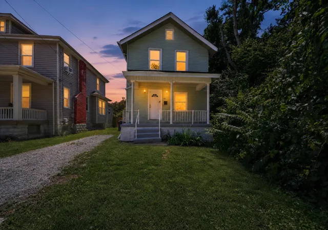 2nd image of 411 Auburn St, Covington, KY 41015 | MLS# 644712