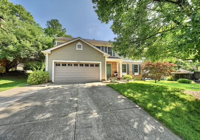 Homes for sale in Crescent Springs, KY | 2064 Periwinkle Ct, Crescent Springs, KY 41017 | MLS# 644569