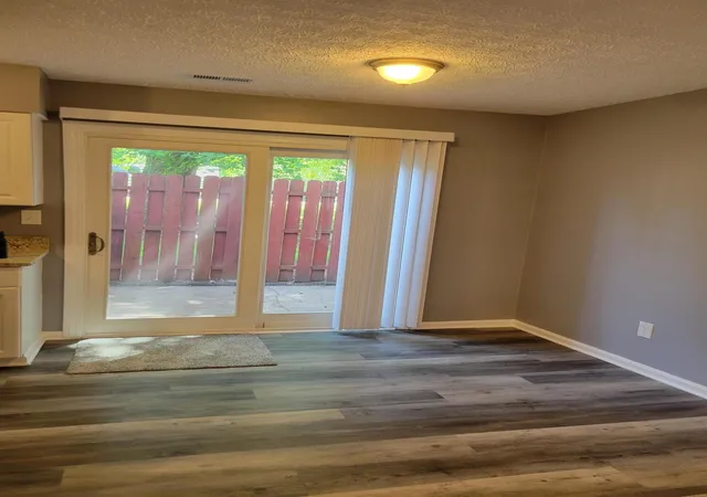 Homes for sale in Independence, KY | 4247 Briarwood Dr #1, Independence, KY 41051 | MLS# 644242
