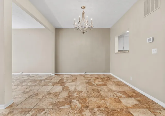 5th image of 10841 Sawgrass Ct, Union, KY 41091 | MLS# 644246