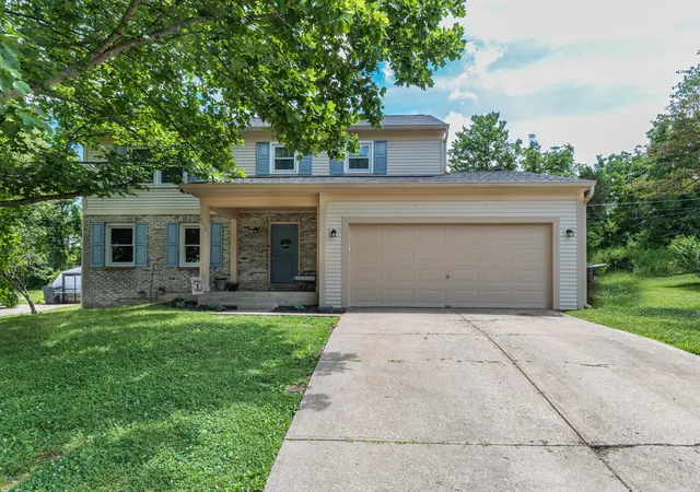 Homes for sale in Florence, KY | 8454 Pheasant Dr, Florence, KY 41042 | MLS# 644266