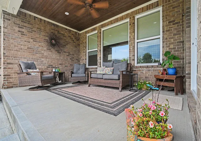 Photo 3 of Single family home for sale at 10422 Brookhurst Ln N, Union, KY 41091 | MLS# 644494 | Listing updated on 2026-09-26