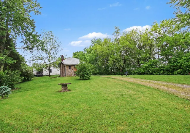 Homes for sale in Williamstown, KY | 8585 Dixie Hwy, Williamstown, KY 41097 | MLS# 644369