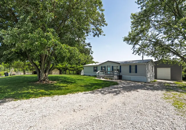 Homes for sale in Williamstown, KY | 221 Kells Rd, Williamstown, KY 41097 | MLS# 644295