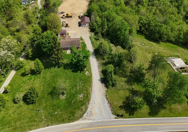 Homes for sale in Burlington, KY | 9477 Beech Grove Rd, Burlington, KY 41005 | MLS# 644312