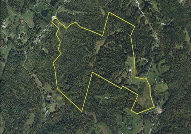 Homes for sale in Burlington, KY | 9477 Beech Grove Rd, Burlington, KY 41005 | MLS# 644312
