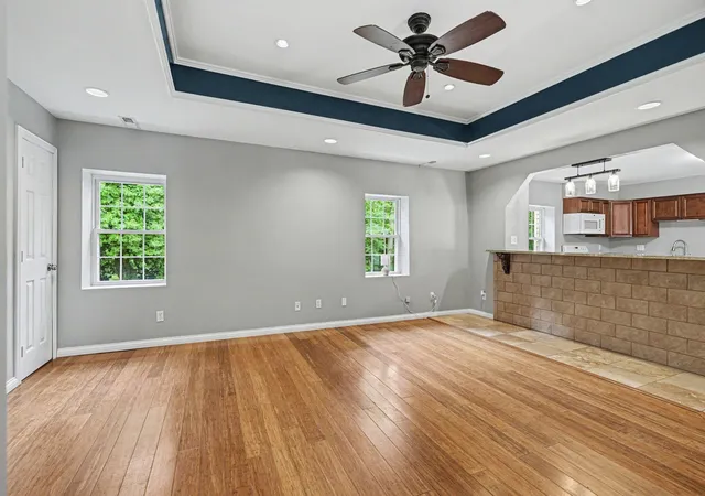 3rd image of 12 High St, Walton, KY 41094 | MLS# 644491