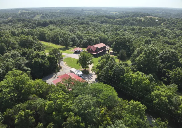 Homes for sale in Mt. Olivet, KY | 139 Old Pinhook Rd, Mt. Olivet, KY 41064 | MLS# 644323