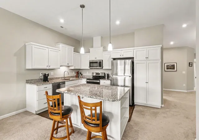 Homes for sale in Crescent Springs, KY | 2526 Elyria Ct, Crescent Springs, KY 41017 | MLS# 644390