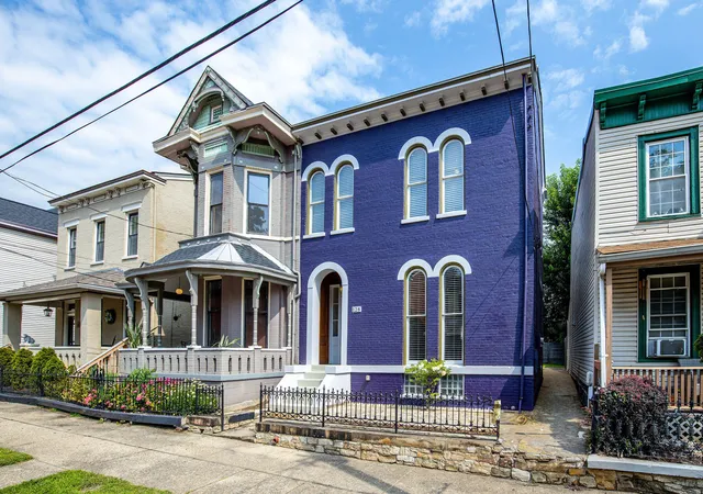 Townhouse for sale at 128 W 10th Street, Covington, KY 41011 | MLS# 644816