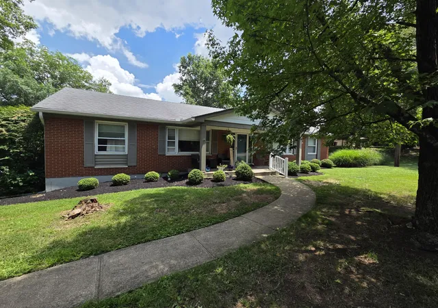 Homes for sale in Fort Thomas, KY | 468 Newman Ave, Fort Thomas, KY 41075 | MLS# 644382