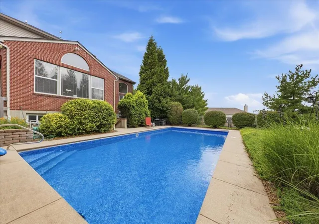 4th image of 10029 Barronne St, Union, KY 41091 | MLS# 644393