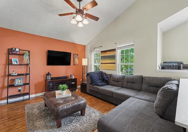 4th image of 2237 Gribble Dr, Covington, KY 41017 | MLS# 644511