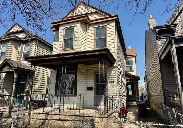 Homes for sale in Newport, KY | 911 Park Ave, Newport, KY 41071 | MLS# 644391