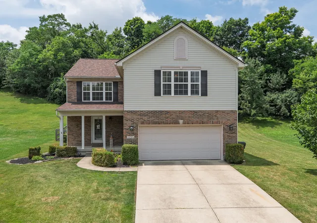 Homes for sale in Independence, KY | 10782 Parker Dr, Independence, KY 41051 | MLS# 644437